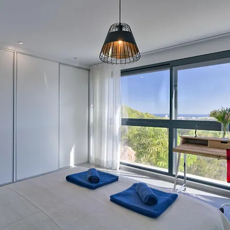 Juno By Interhome Villa *