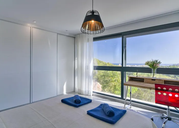 Juno By Interhome Willa *