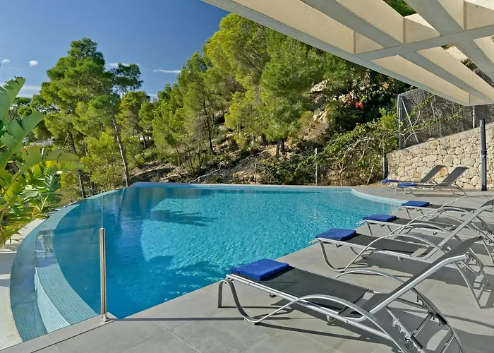 Juno By Interhome Willa *