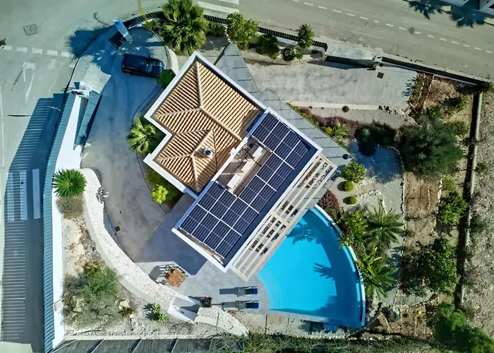 Willa Juno By Interhome