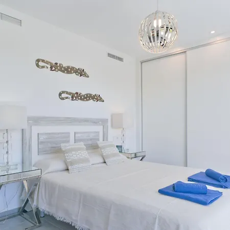 Juno By Interhome *