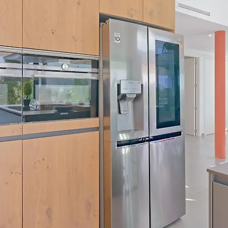 Juno By Interhome *